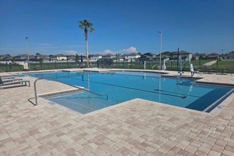 House in Riverview, Florida 4 bedrooms, 244.8 sq.m. № 1915848 - photo 30