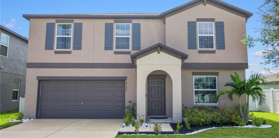 House in Riverview, Florida 4 bedrooms, 244.8 sq.m. № 1915848