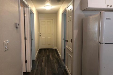 Apartamento en alquiler en Seffner, Florida, 3 dormitorios, 115.11 m2 № 1903268 - foto 5