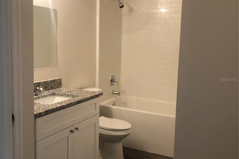 Apartamento en alquiler en Seffner, Florida, 3 dormitorios, 115.11 m2 № 1903268 - foto 12
