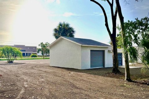 House in Tarpon Springs, Florida 3 bedrooms, 76.55 sq.m. № 2287164 - photo 16