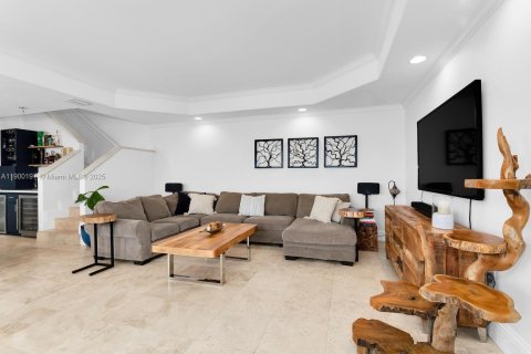 Adosado en alquiler en Miami, Florida, 3 dormitorios, 195.09 m2 № 1952054 - foto 8