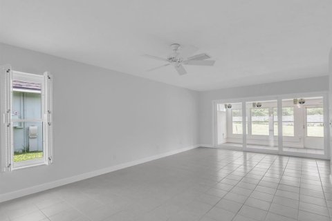 House in Saint Petersburg, Florida 2 bedrooms, 130.06 sq.m. № 2219645 - photo 30