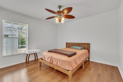 House in Winter Haven, Florida 4 bedrooms, 217.02 sq.m. № 1835144 - photo 28