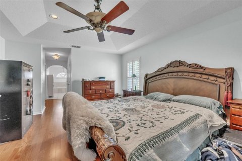 House in Winter Haven, Florida 4 bedrooms, 217.02 sq.m. № 1835144 - photo 27