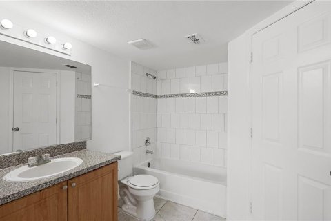 Copropriété à louer à Kissimmee, Floride: 2 chambres, 95.32 m2 № 2283807 - photo 20