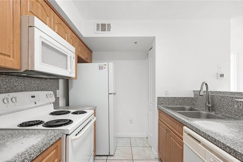 Copropriété à louer à Kissimmee, Floride: 2 chambres, 95.32 m2 № 2283807 - photo 15