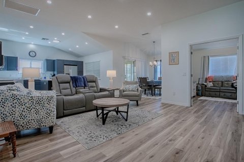 Casa en venta en The Villages, Florida, 3 dormitorios, 142.14 m2 № 1621946 - foto 12