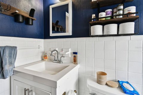 Immobilier commercial à vendre à Gulfport, Floride: 2 chambres, 129.51 m2 № 1912633 - photo 23