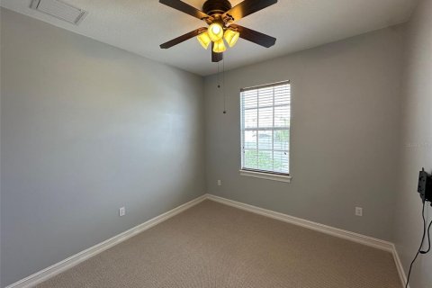 Townhouse in Orlando, Florida 3 bedrooms, 175.77 sq.m. № 1917745 - photo 16