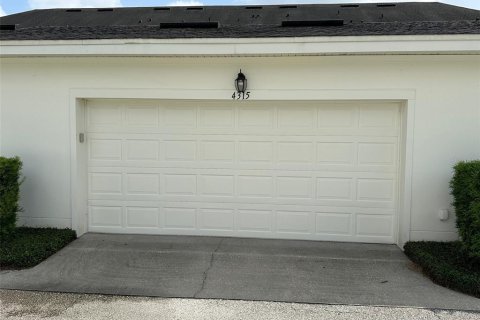 Townhouse in Orlando, Florida 3 bedrooms, 175.77 sq.m. № 1917745 - photo 18