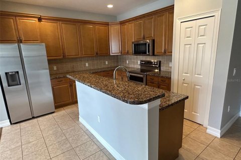 Townhouse in Orlando, Florida 3 bedrooms, 175.77 sq.m. № 1917745 - photo 2