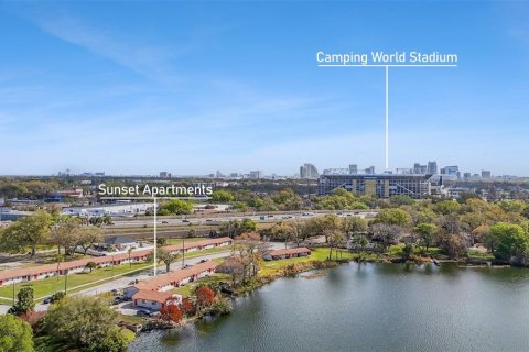 Immobilier commercial à Orlando, Floride 38 chambres, 1801.56 m2 № 2128546