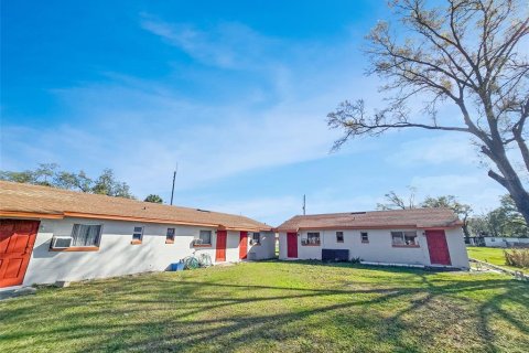 Propiedad comercial en venta en Orlando, Florida, 38 dormitorios, 1801.56 m2 № 2128546 - foto 8