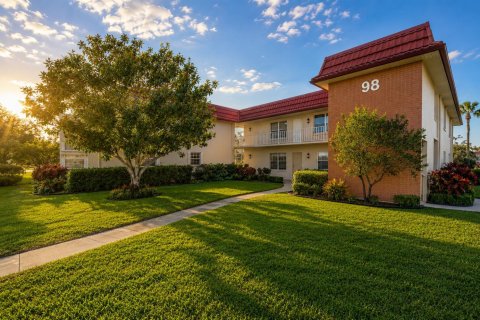 Condo in Vero Beach, Florida, 1 bedroom № 2177078