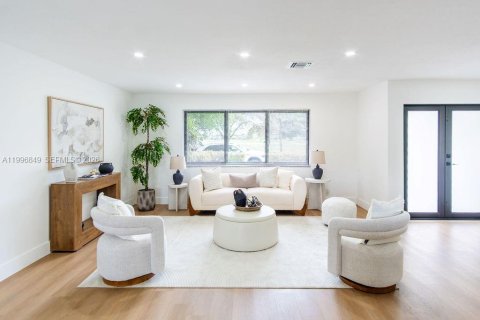 Купить виллу или дом в Дейви, Флорида 3 спальни, 164.53м2, № 2058508 - фото 12