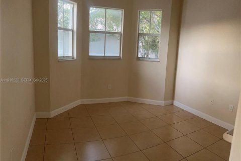 Купить кондоминиум в Хомстед, Флорида 3 спальни, 99.96м2, № 2088447 - фото 13