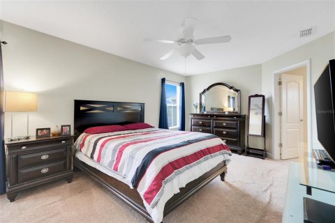 House in Davenport, Florida 4 bedrooms, 239.69 sq.m. № 2098831 - photo 24
