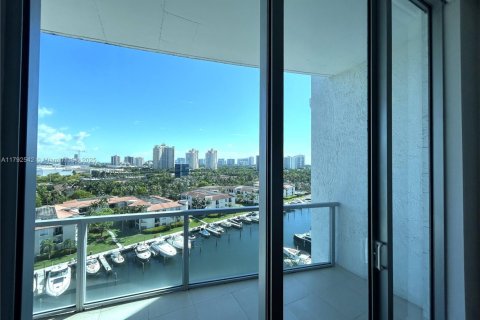 Купить кондоминиум в Авентура, Флорида 3 спальни, 126.53м2, № 1661688 - фото 17