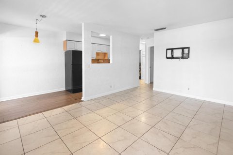 Copropriété à vendre à Wilton Manors, Floride: 1 chambre, 55.46 m2 № 2084797 - photo 6