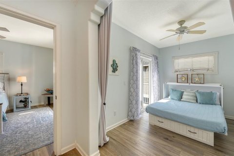 Villa ou maison à vendre à Holmes Beach, Floride: 3 chambres, 182.83 m2 № 2400184 - photo 13