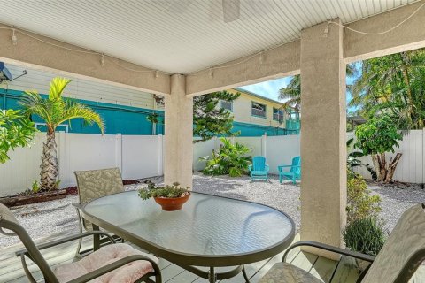 Villa ou maison à vendre à Holmes Beach, Floride: 3 chambres, 182.83 m2 № 2400184 - photo 24