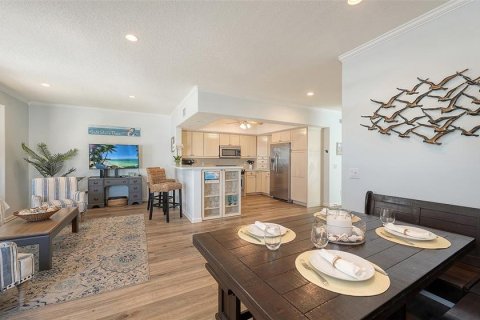 Villa ou maison à vendre à Holmes Beach, Floride: 3 chambres, 182.83 m2 № 2400184 - photo 4