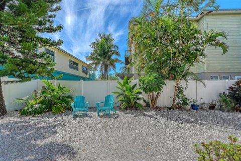 Villa ou maison à vendre à Holmes Beach, Floride: 3 chambres, 182.83 m2 № 2400184 - photo 26