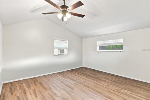 Casa en venta en Lake Wales, Florida, 4 dormitorios, 230.03 m2 № 2360793 - foto 28