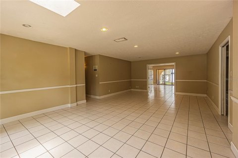 Casa en venta en Odessa, Florida, 5 dormitorios, 384.8 m2 № 1915712 - foto 8