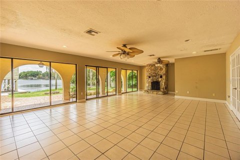 Casa en venta en Odessa, Florida, 5 dormitorios, 384.8 m2 № 1915712 - foto 14