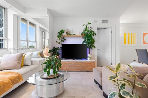Copropriété à vendre à Miami Beach, Floride: 2 chambres, 94.76 m2 № 1738009 - photo 24