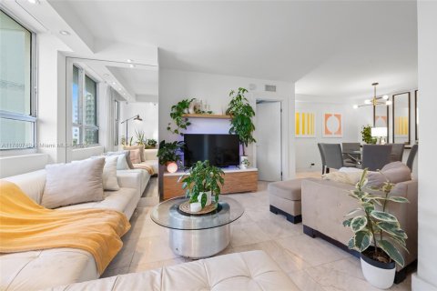 Copropriété à vendre à Miami Beach, Floride: 2 chambres, 94.76 m2 № 1738009 - photo 25
