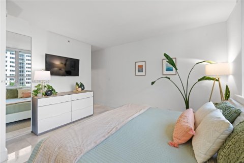 Copropriété à vendre à Miami Beach, Floride: 2 chambres, 94.76 m2 № 1738009 - photo 4