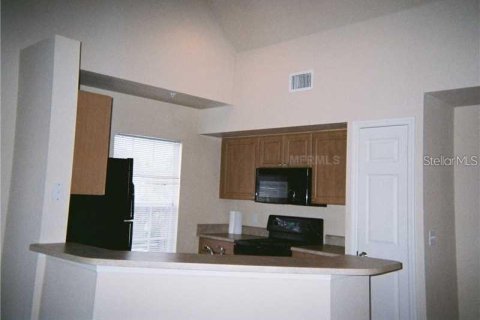 Condo in Sarasota, Florida, 1 bedroom № 2195968 - photo 7