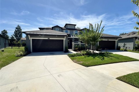 House in Lutz, Florida 3 bedrooms, 204.2 sq.m. № 2230215 - photo 8