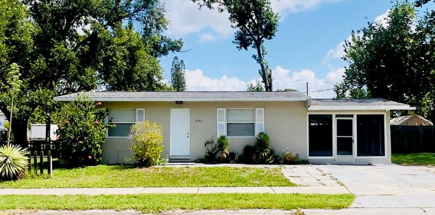 Casa en Saint Petersburg, Florida 2 dormitorios, 66.89 m2 № 2107459