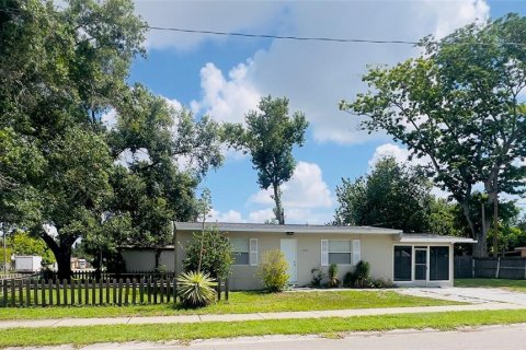 Casa en alquiler en Saint Petersburg, Florida, 2 dormitorios, 66.89 m2 № 2107459 - foto 21