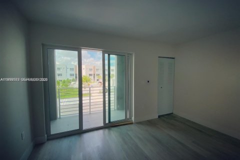 Copropriété à vendre à Aventura, Floride: 2 chambres, 123.1 m2 № 1997066 - photo 9