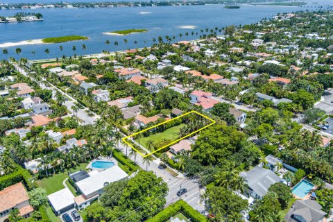 Propiedad comercial en West Palm Beach, Florida № 2251241