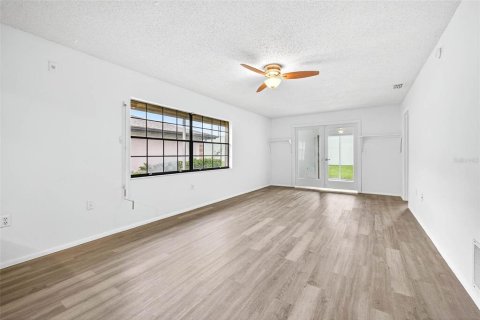 Condominio en alquiler en Largo, Florida, 3 dormitorios, 103.12 m2 № 1917889 - foto 3