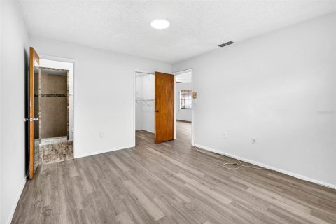 Снять в аренду кондоминиум в Ларго, Флорида 5 комнат, 103.12м2, № 1917889 - фото 11