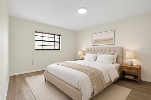 Condo in Largo, Florida, 3 bedrooms  № 1917889 - photo 14