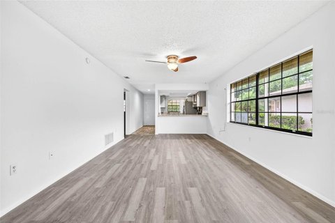 Снять в аренду кондоминиум в Ларго, Флорида 5 комнат, 103.12м2, № 1917889 - фото 6