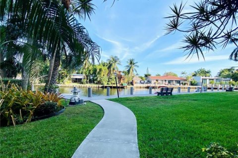 Condominio en venta en Oakland Park, Florida, 2 dormitorios, 78.97 m2 № 1957924 - foto 21