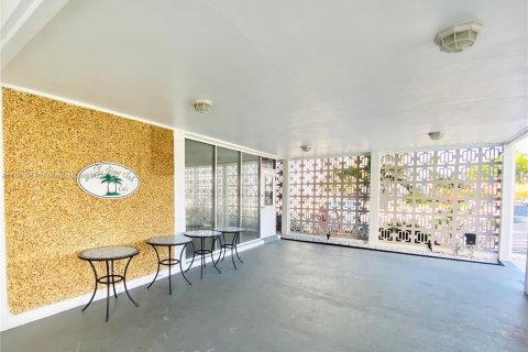 Condominio en venta en Oakland Park, Florida, 2 dormitorios, 78.97 m2 № 1957924 - foto 28