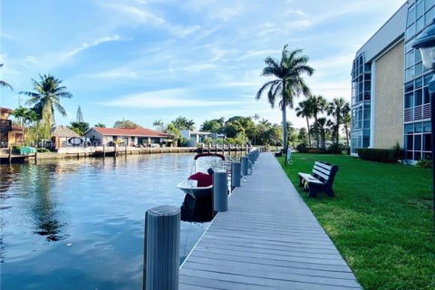 Condominio en venta en Oakland Park, Florida, 2 dormitorios, 78.97 m2 № 1957924 - foto 23