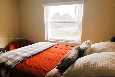 Condominio en venta en Oakland Park, Florida, 2 dormitorios, 78.97 m2 № 1957924 - foto 14