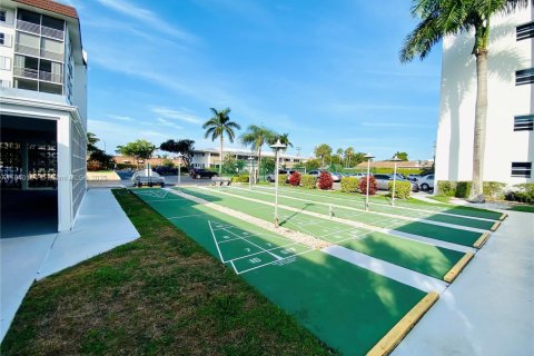 Condominio en venta en Oakland Park, Florida, 2 dormitorios, 78.97 m2 № 1957924 - foto 29