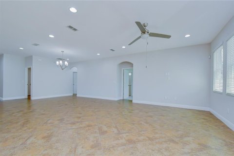 Villa ou maison à vendre à Riverview, Floride: 4 chambres, 222.04 m2 № 2150285 - photo 15